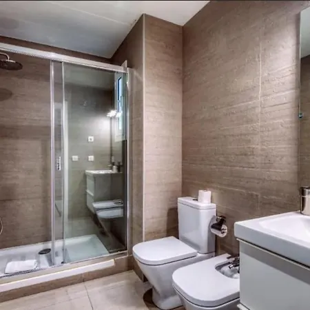 Apartment Stylish And Centric 2-bedroom In Eixample &terrace P2